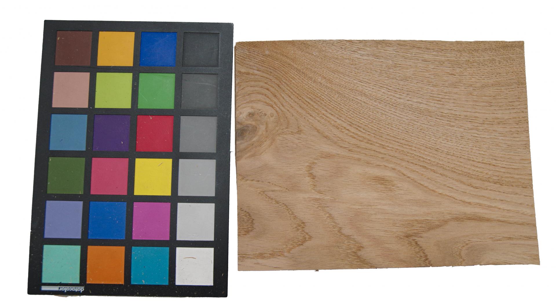 Eiche (Asteiche Wildeiche) -Furnier (0,9mm) - 0,32m² (10Stk. x 21cm x 15cm)