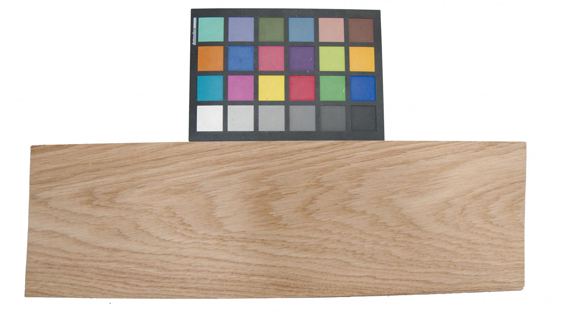 European Oak, - veneer (2,4mm) - 0,22m² (3pcs. x 49cm x 15cm)