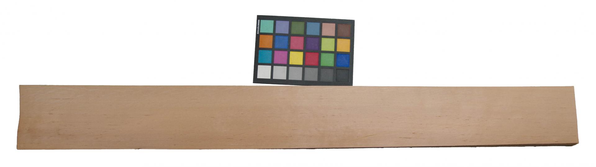 Alder, - veneer (0,6mm) - 3,56m² (30pcs. x 108cm x 11cm)