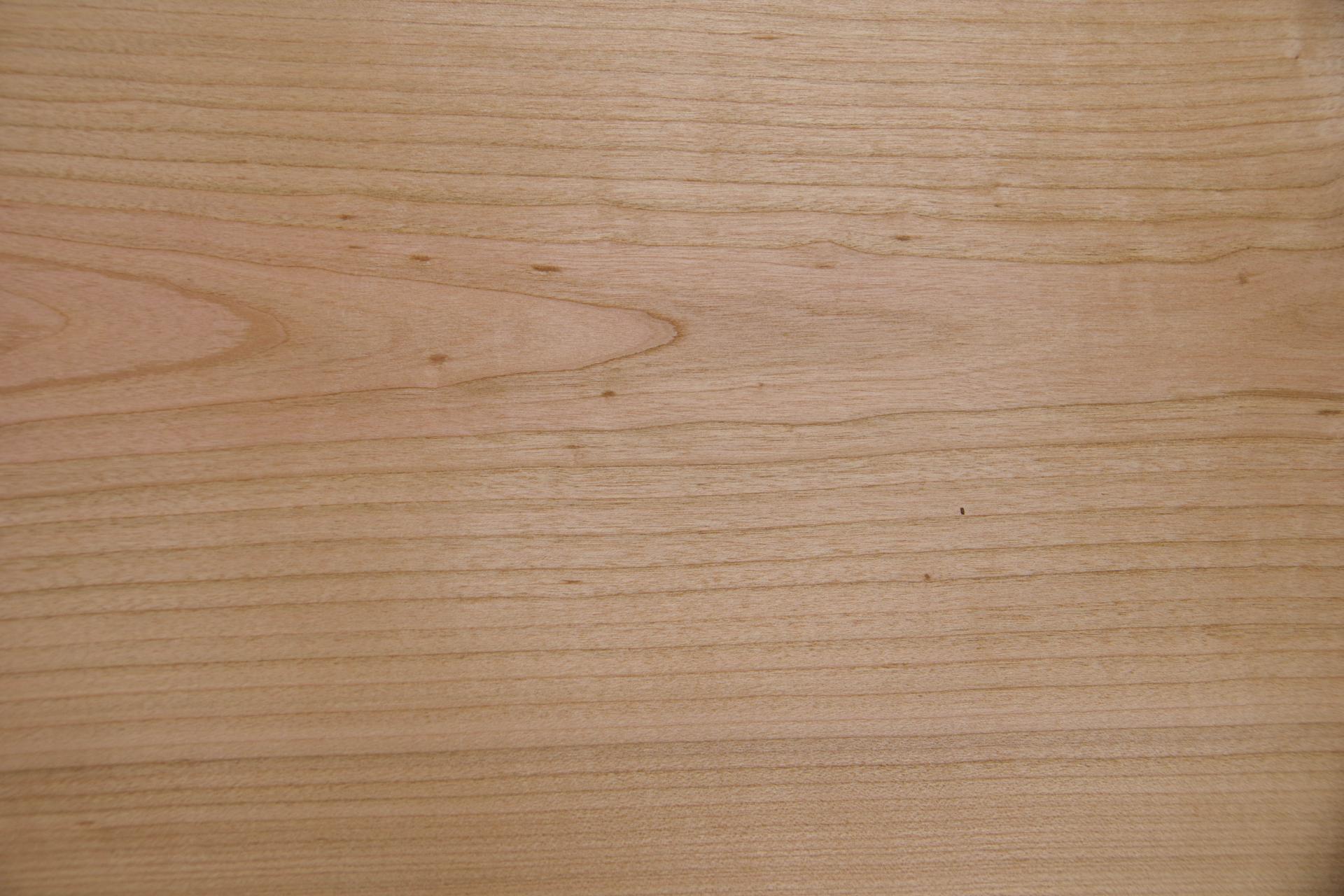 European Cherry, - veneer (0,6mm) - 2,84m² (30pcs. x 35cm x 27cm)