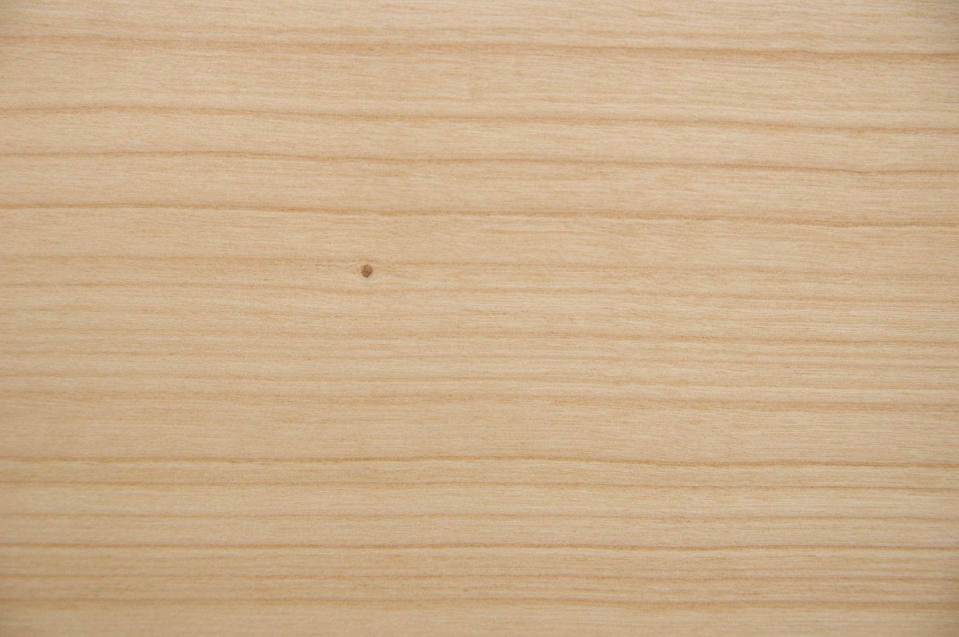 European Cherry, - veneer (0,9mm) - 2,5m² (16pcs. x 149cm x 10,5cm)