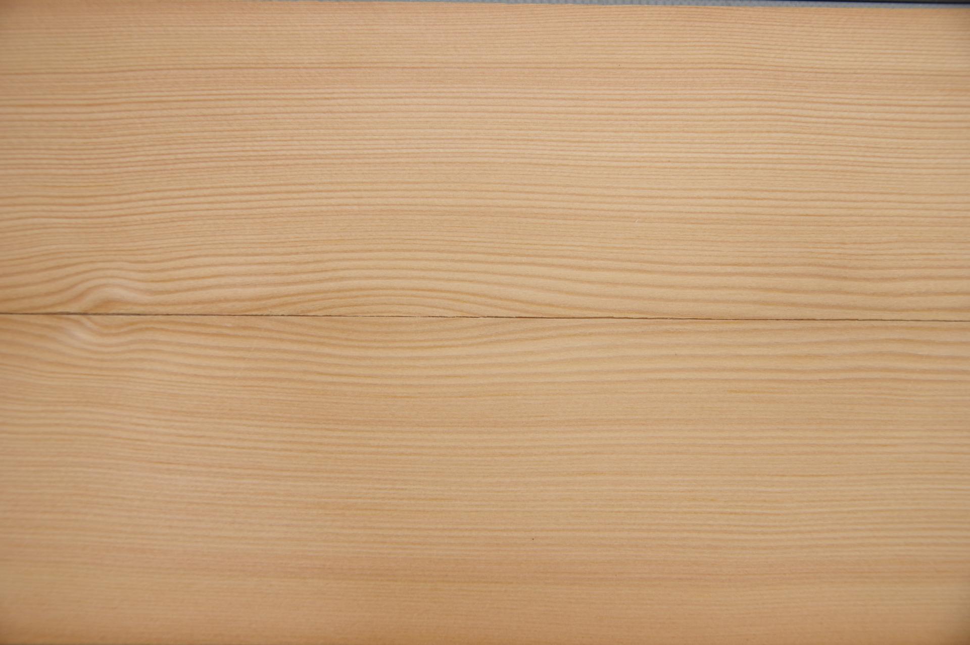 Lärche -Furnier (0,8mm) - 1,21m² (22Stk. x 61cm x 9cm)