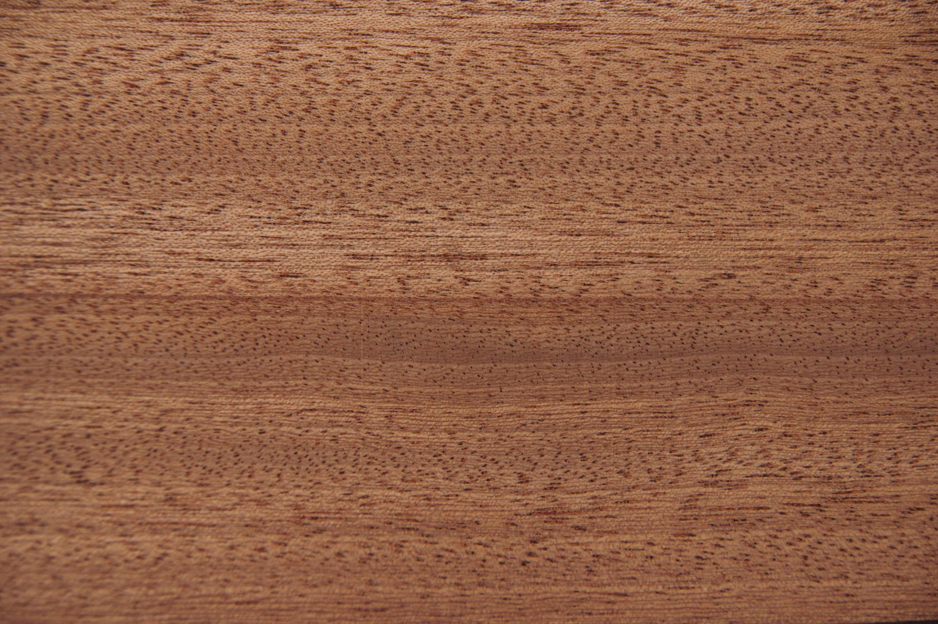 Mahagoni Sapeli -Furnier (0,6mm) - 0,31m² (18Stk. x 17cm x 10cm)