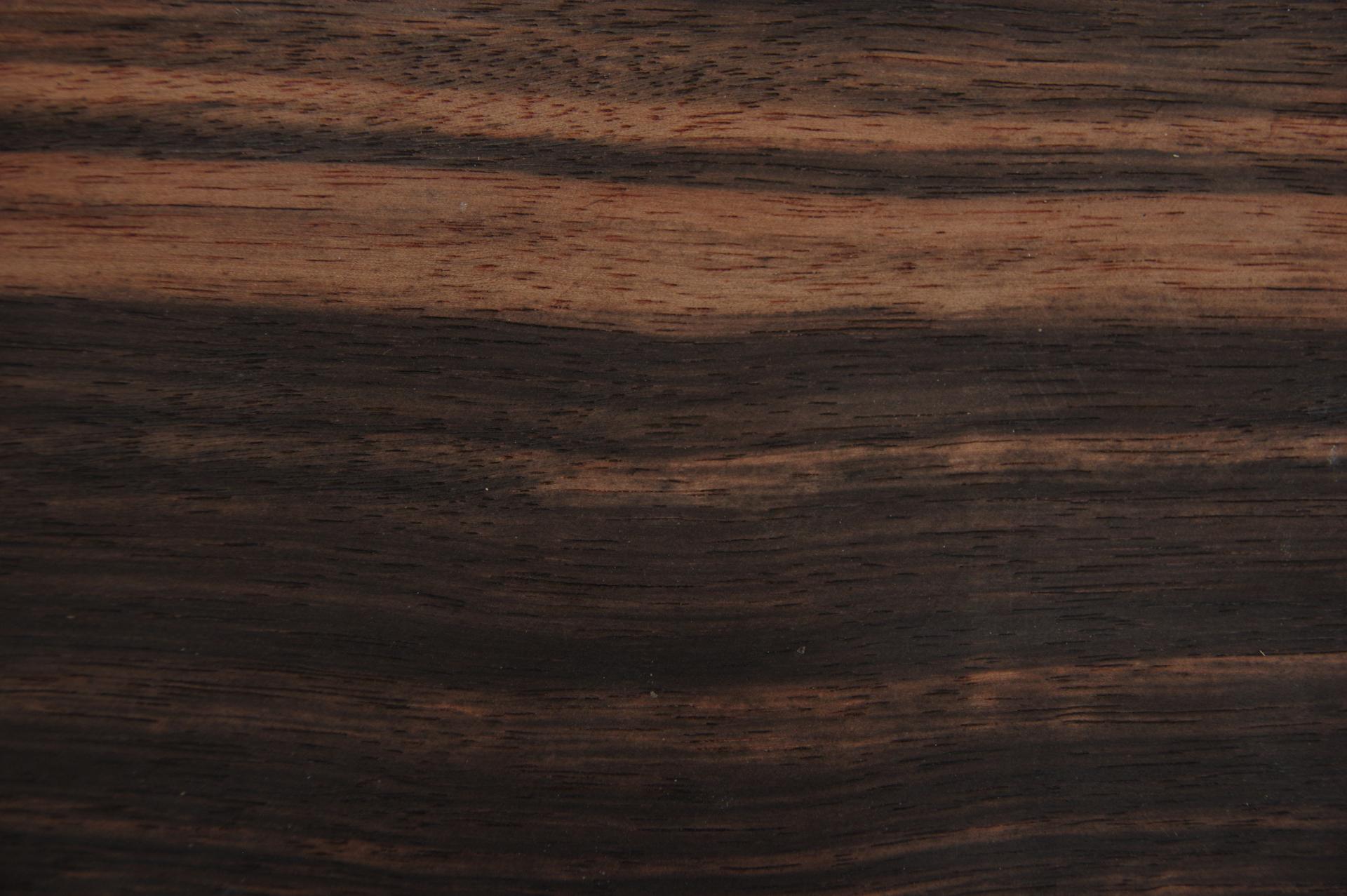 Ebony; Amara Makassar, - veneer (0,6mm) - 0,3m² (11pcs. x 23cm x 12cm)