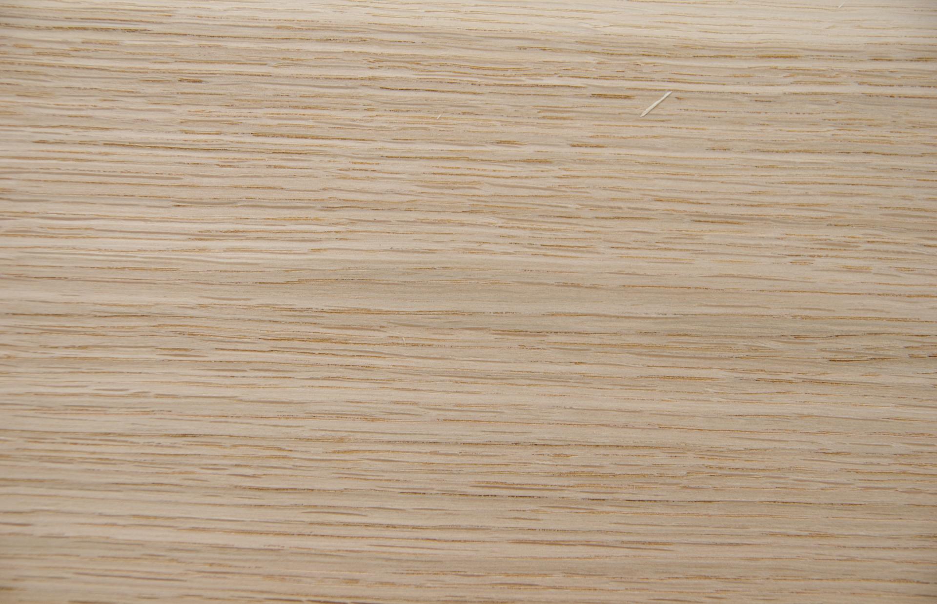 Eiche, europäische -Furnier (0,9mm) - 4,77m² (16Stk. x 259cm x 11,5cm)