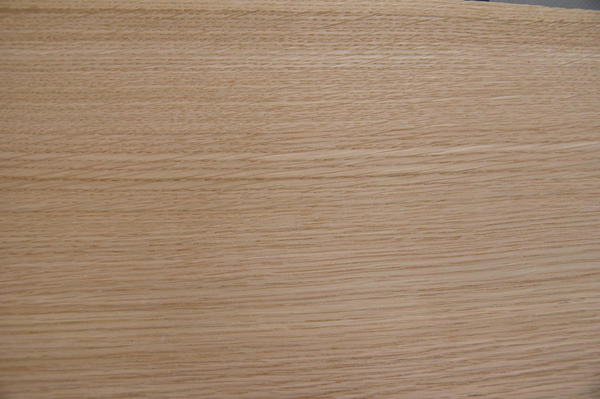 Eiche, europäische -Furnier (2,4mm) - 0,36m² (6Stk. x 33cm x 18cm)