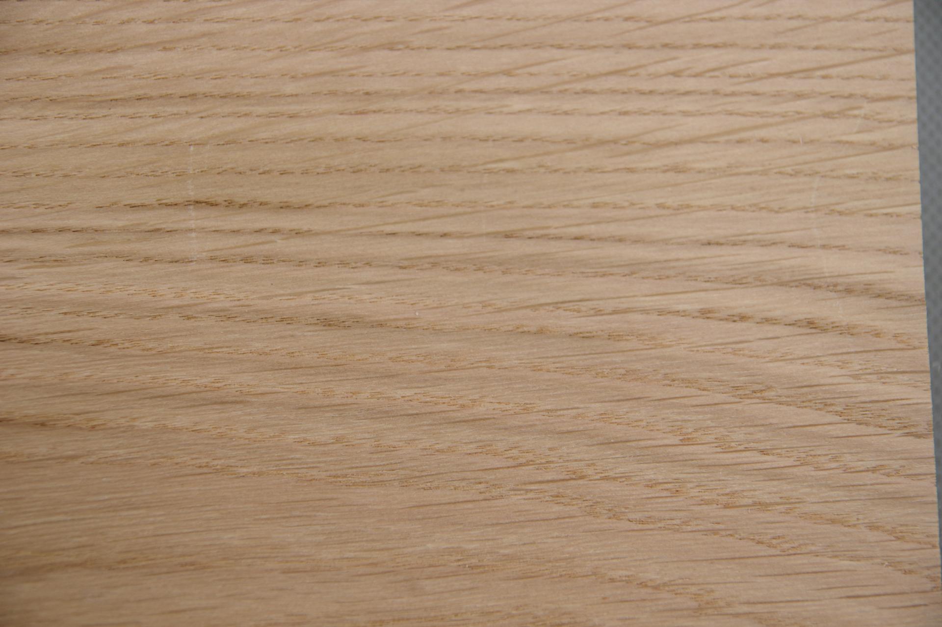 Eiche, europäische -Furnier (2,4mm) - 0,22m² (6Stk. x 15cm x 25cm)