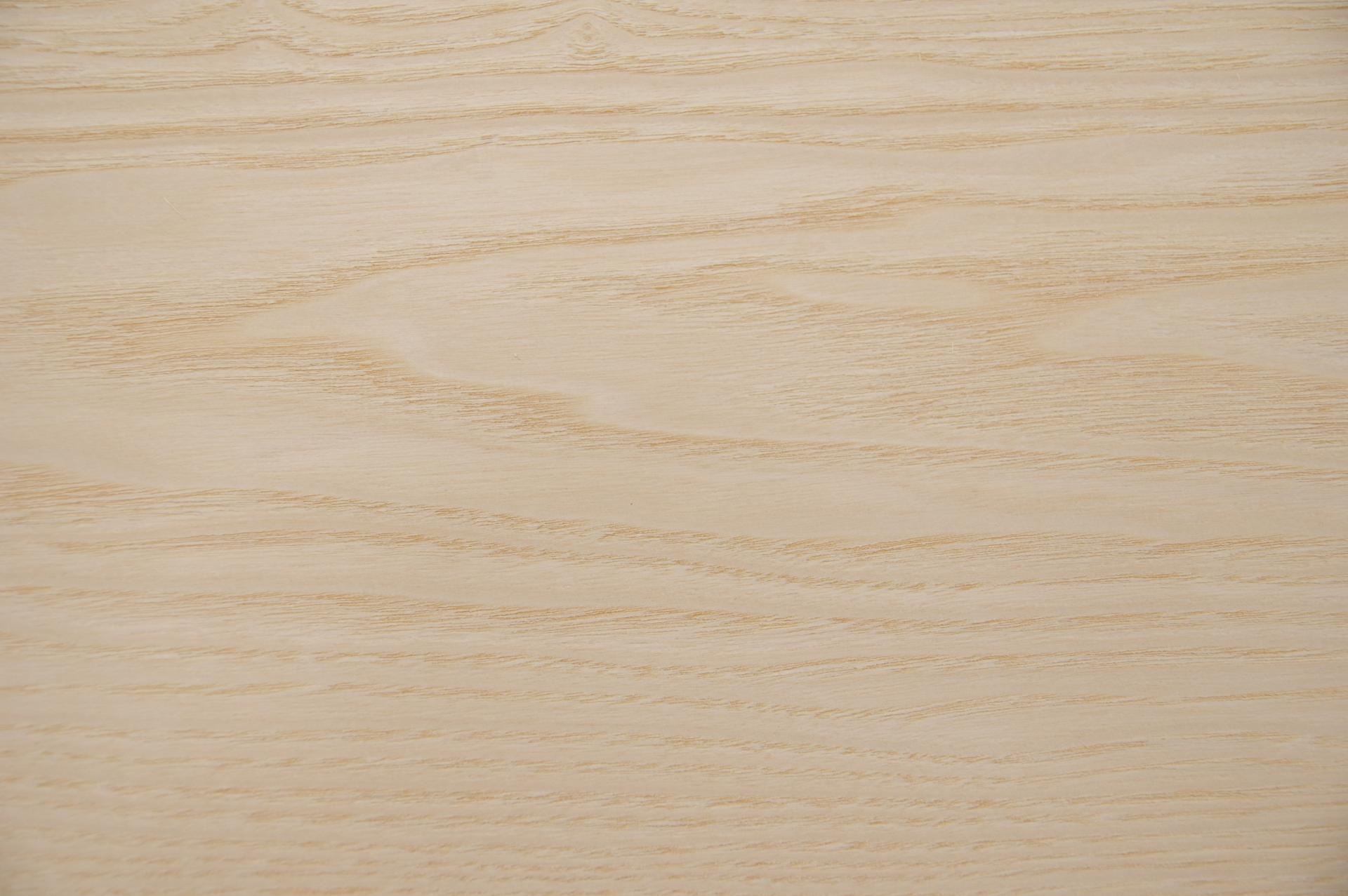 Esche, europäische -Furnier (1,4mm) - 4,14m² (12Stk. x 203cm x 17cm)