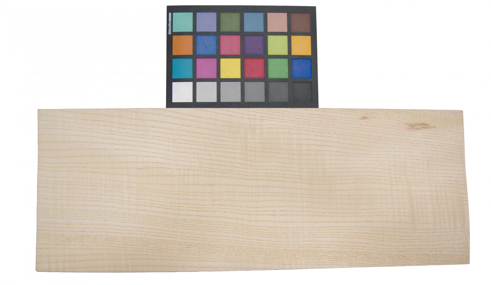 Esche, europäische, Riegel -Furnier (0,6mm) - 3,16m² (30Stk. x 54cm x 19,5cm)