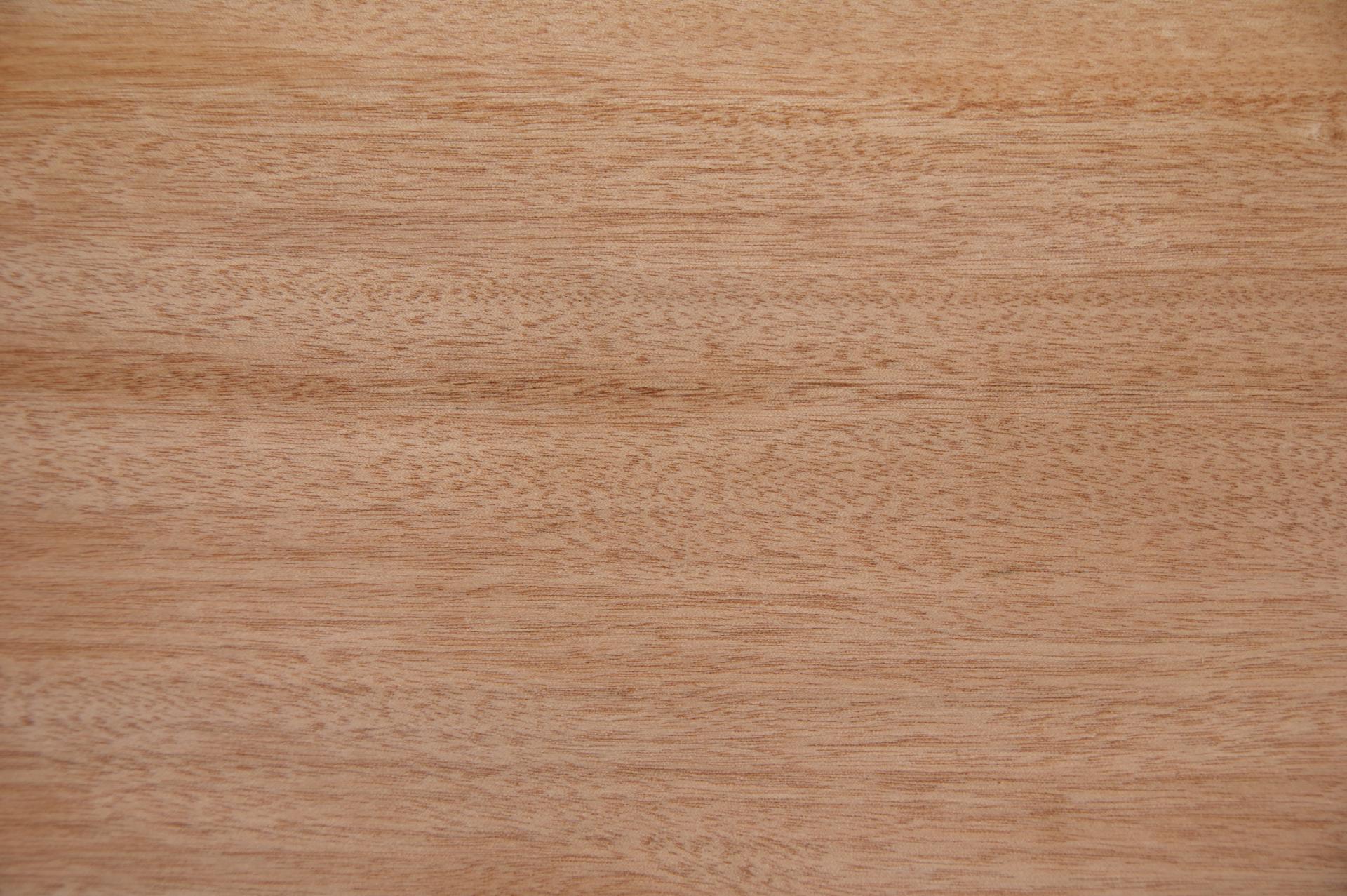 Gabun-Mahagoni, Okoumé -Furnier (0,6mm) - 13,61m² (28Stk. x 180cm x 27cm)