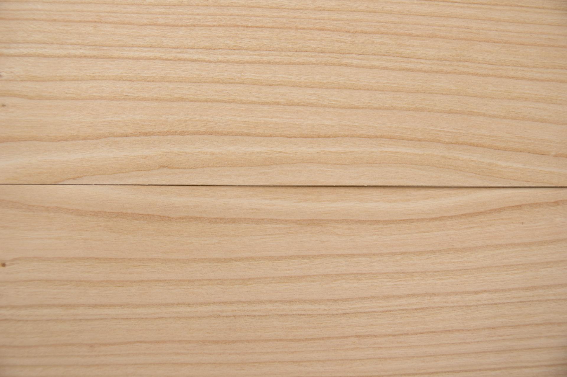 European Cherry, - veneer (0,9mm) - 0,91m² (15pcs. x 76cm x 8cm)