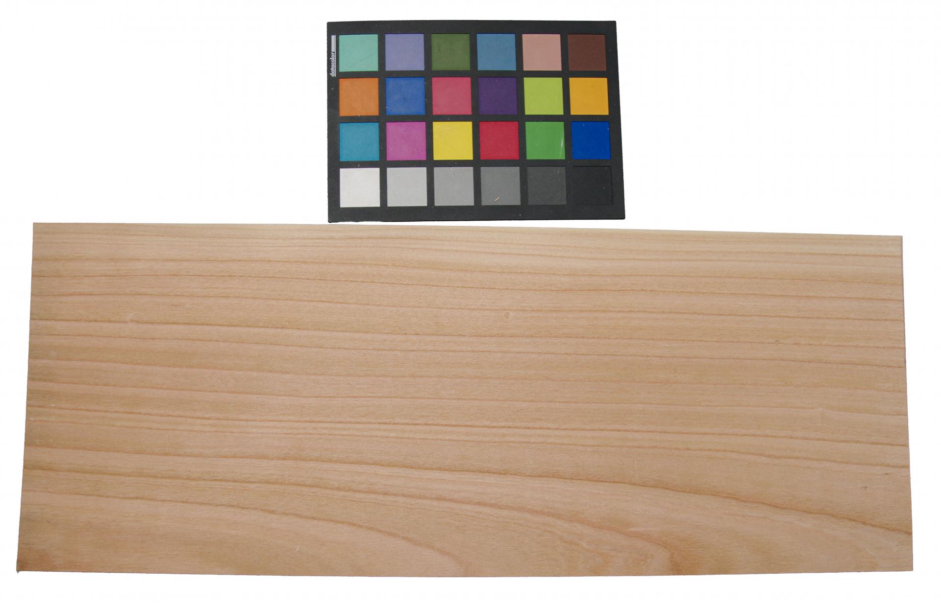 European Cherry, - veneer (2,4mm) - 0,75m² (6pcs. x 57cm x 22cm)