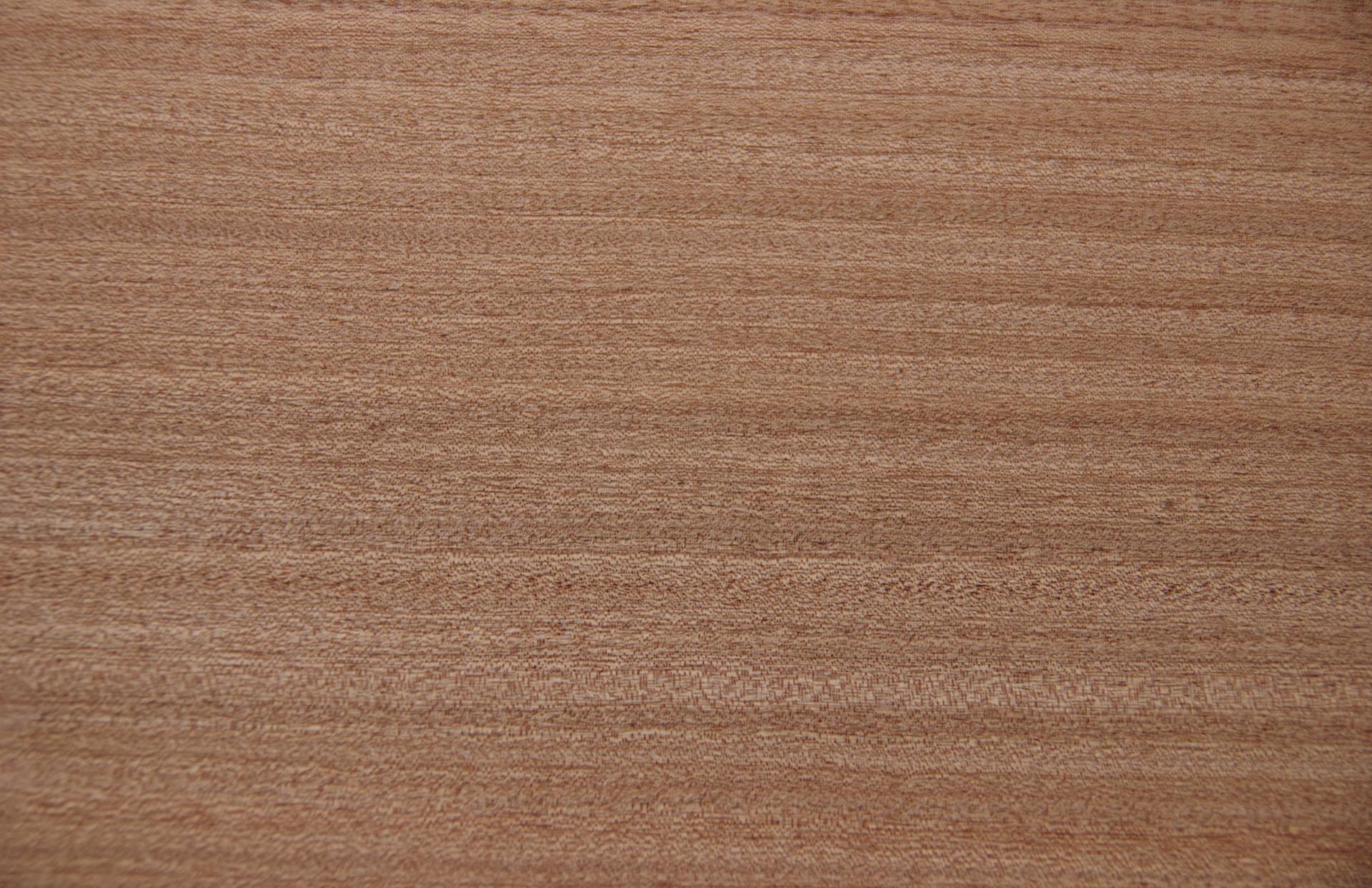 Mahogany Sapeli, - veneer (2,4mm) - 0,74m² (7pcs. x 76cm x 14cm)