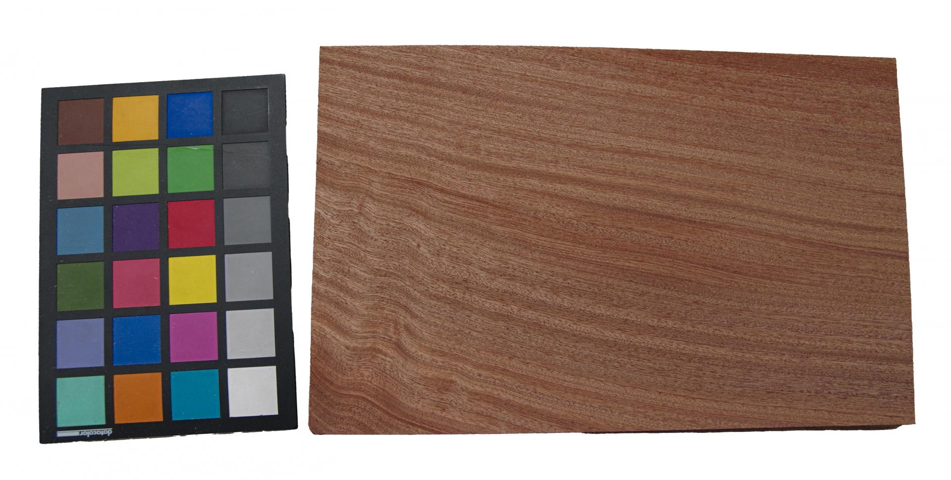 Mahagoni Sapeli -Furnier (2,4mm) - 0,45m² (7Stk. x 32cm x 20cm)