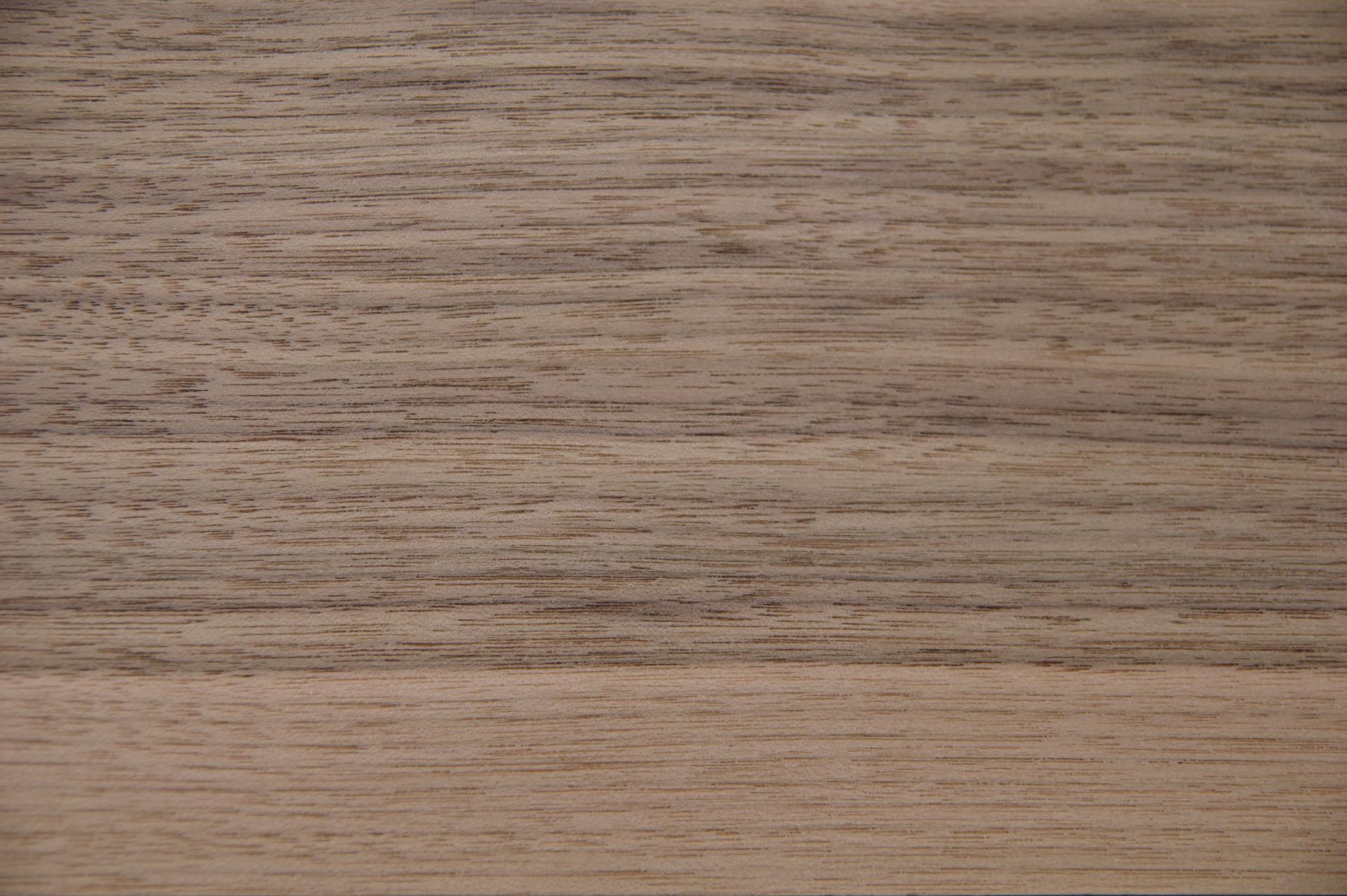 Nussbaum, amerikanischer -Furnier (0,6mm) - 6,41m² (32Stk. x 167cm x 12cm)