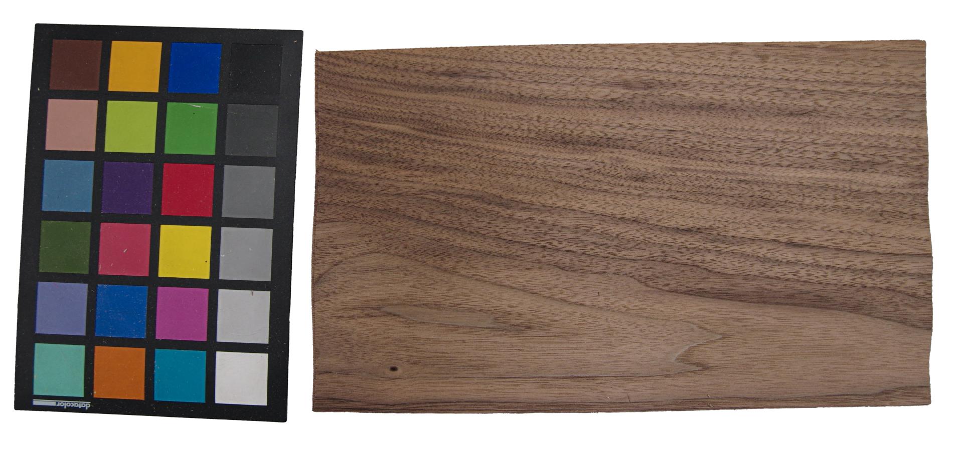 Nussbaum, amerikanischer -Furnier (0,6mm) - 1,58m² (32Stk. x 29cm x 17cm)