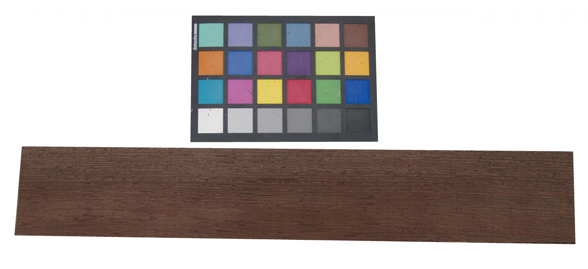 Wenge, - veneer (0,6mm) - 0,67m² (13pcs. x 57cm x 9cm)