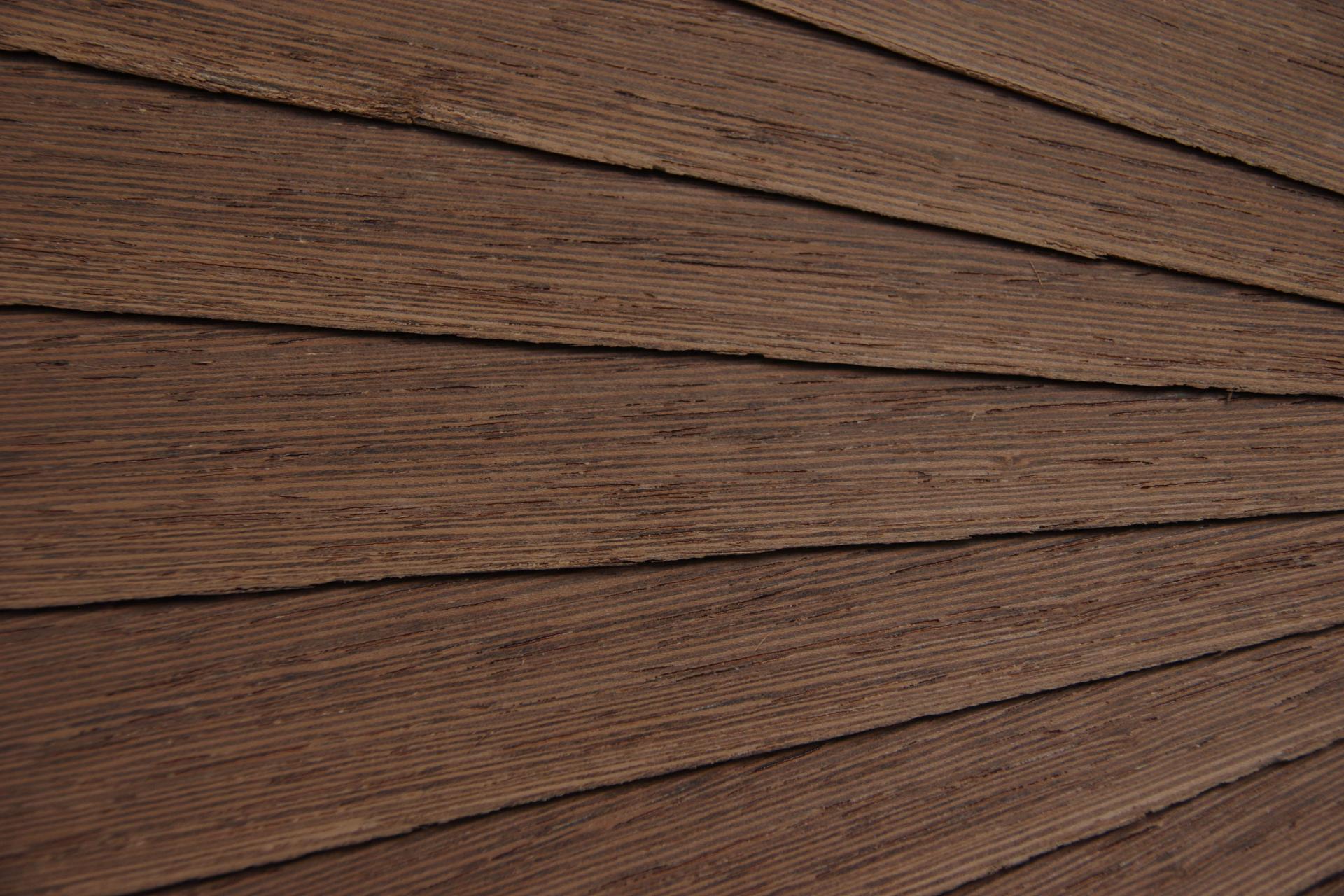 Wenge, - veneer (1,4mm) - 0,16m² (8pcs. x 36cm x 5,5cm)