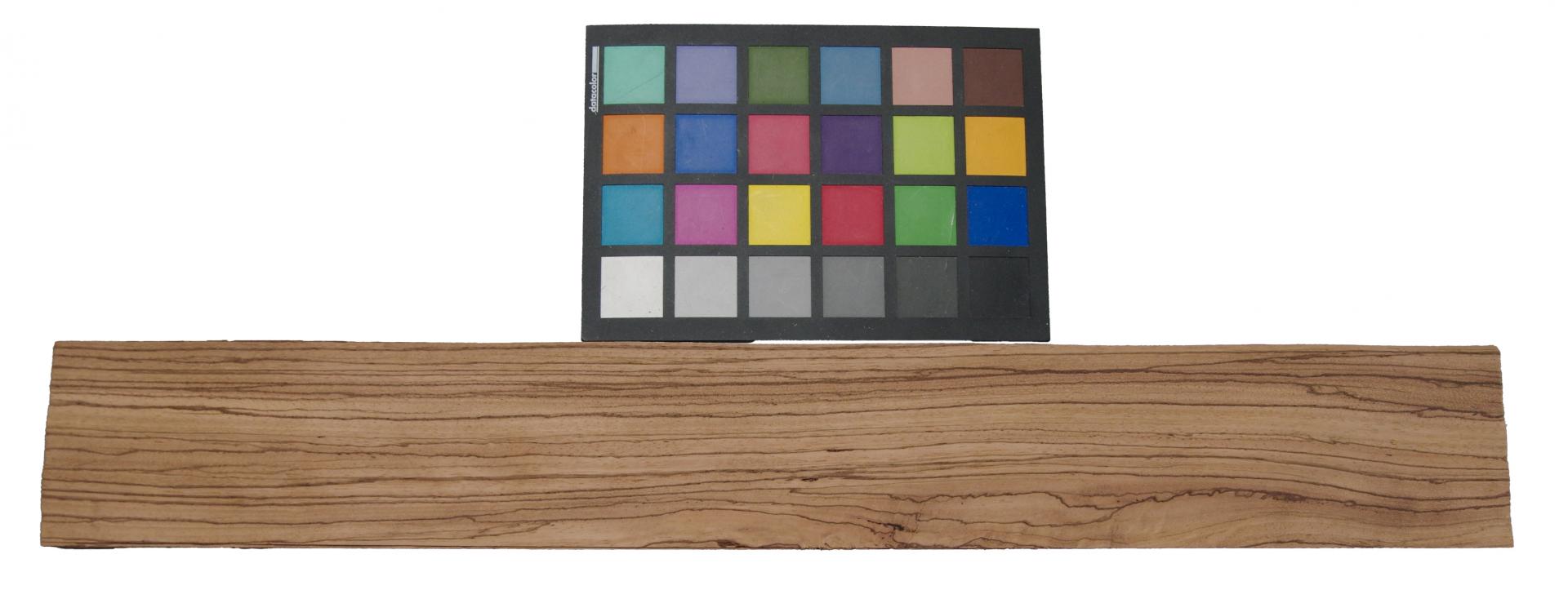 Zebrawood, - veneer (0,6mm) - 1,02m² (21pcs. x 61cm x 8cm)