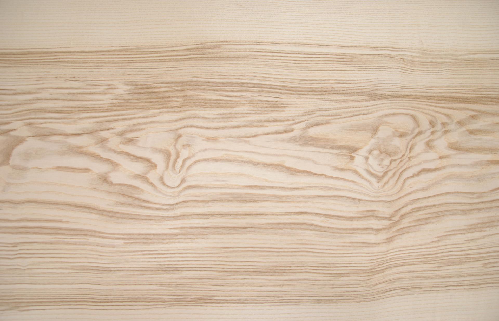 Olive Ash, - veneer (0,6mm) - 45,93m² (24pcs. x 368cm x 52cm)