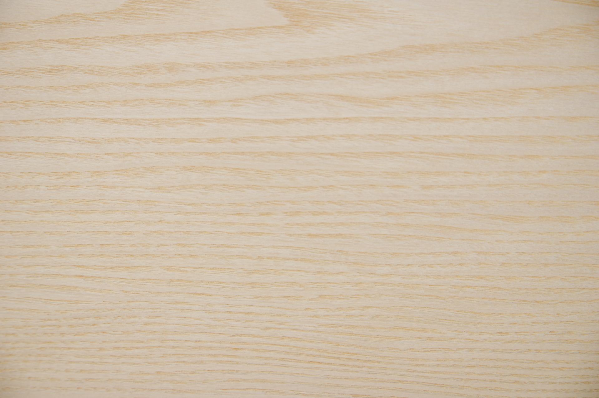 White Ash, - veneer (1,4mm) - 1,34m² (11pcs. x 84cm x 14,5cm)