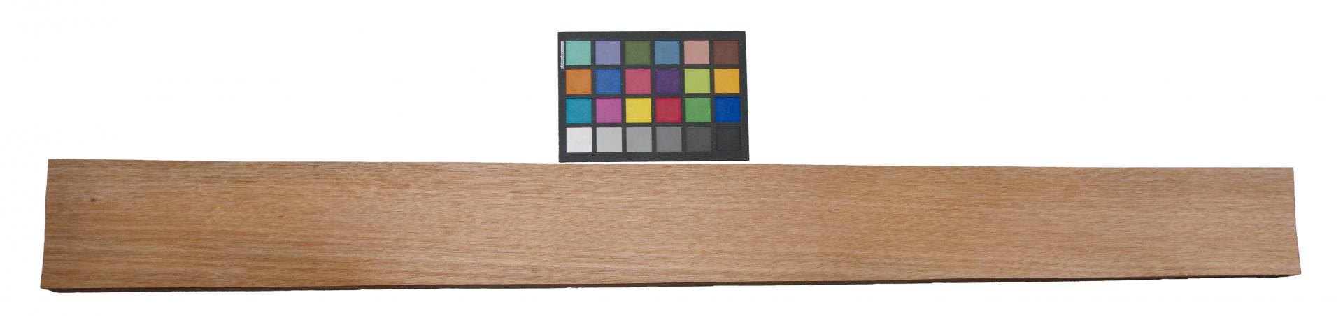 Gabun-Mahagoni, Okoumé -Furnier (0,6mm) - 4,16m² (30Stk. x 126cm x 11cm)