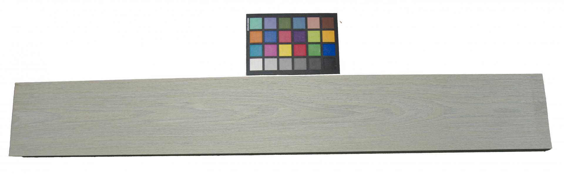 Multilaminares, türkis gefärbtes -Furnier (2,4mm) - 1,53m² (10Stk. x 109cm x 14cm)