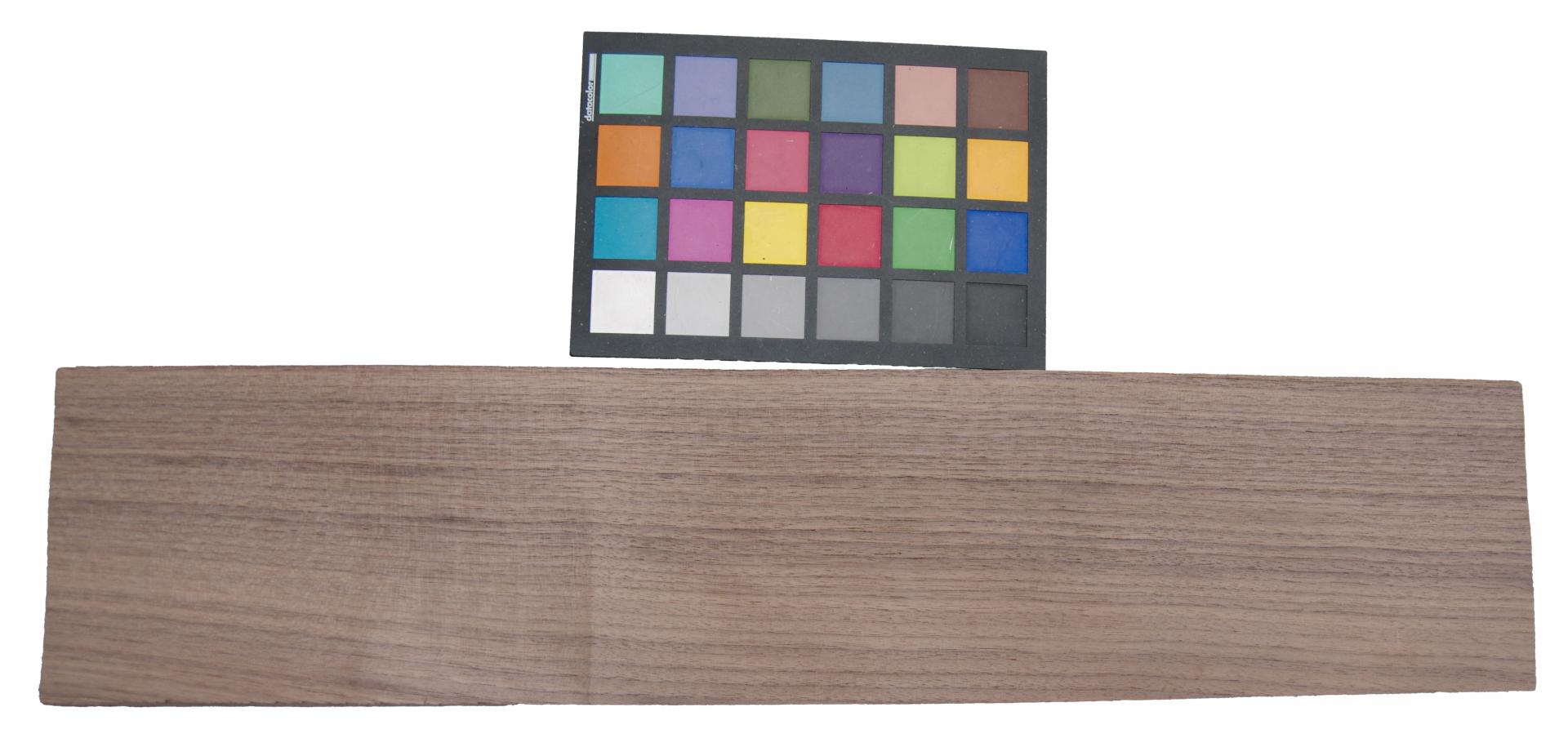 Nussbaum, amerikanischer -Furnier (0,6mm) - 0,95m² (12Stk. x 61cm x 13cm)