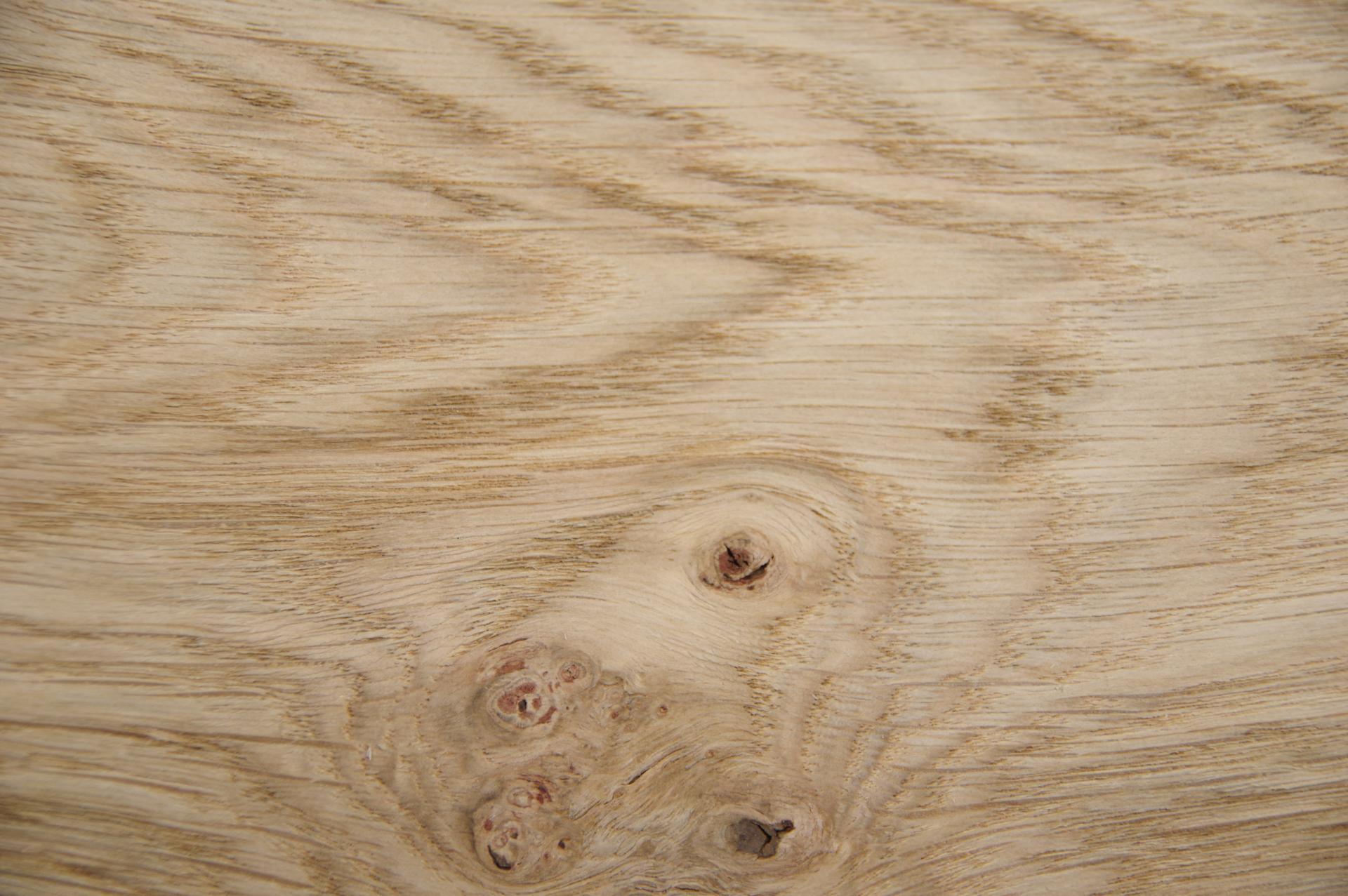 Eiche (Asteiche Wildeiche) -Furnier (0,9mm) - 4,47m² (16Stk. x 233cm x 12cm)
