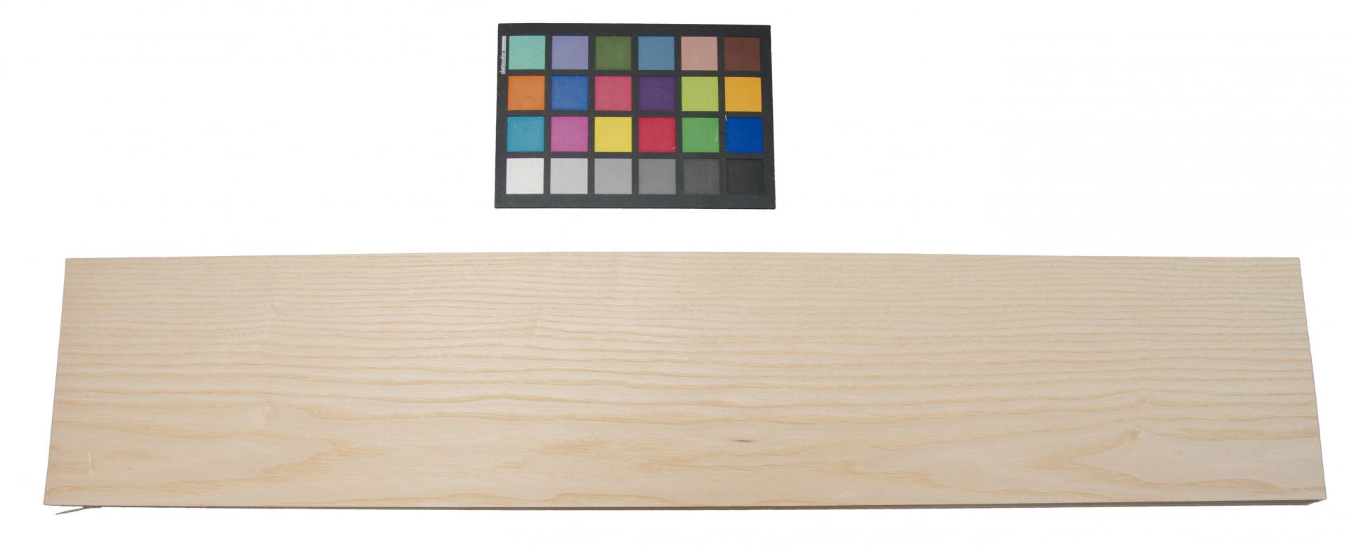 White Ash, - veneer (1,4mm) - 1,75m² (12pcs. x 86cm x 17cm)