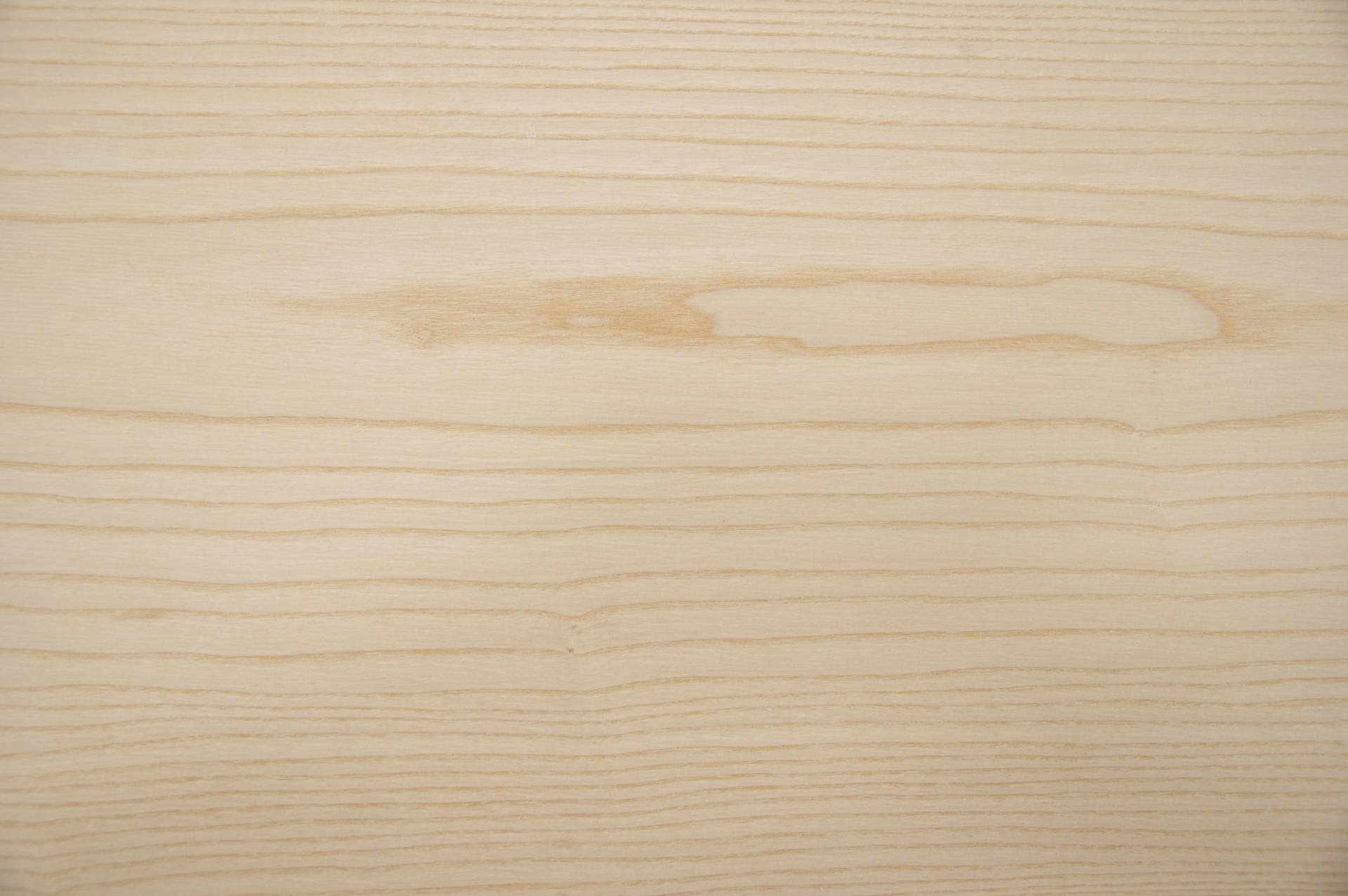 White Ash, - veneer (2,4mm) - 3,25m² (8pcs. x 116cm x 35cm)