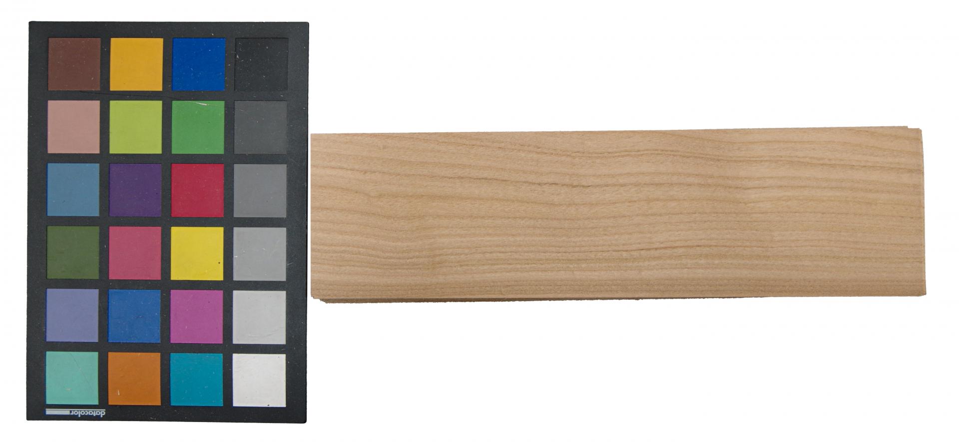 Kirschbaum, europäischer -Furnier (0,6mm) - 0,7m² (32Stk. x 29cm x 7,5cm)