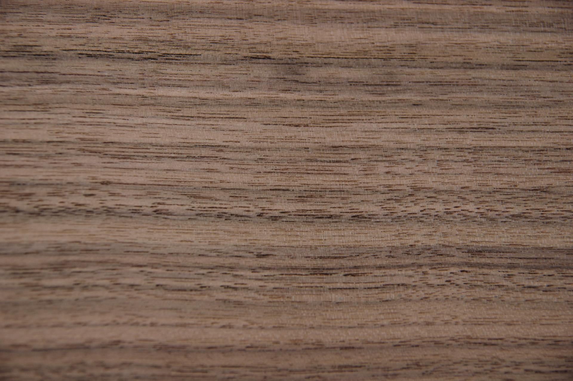 Nussbaum, amerikanischer -Furnier (1,4mm) - 1,53m² (12Stk. x 116cm x 11cm)