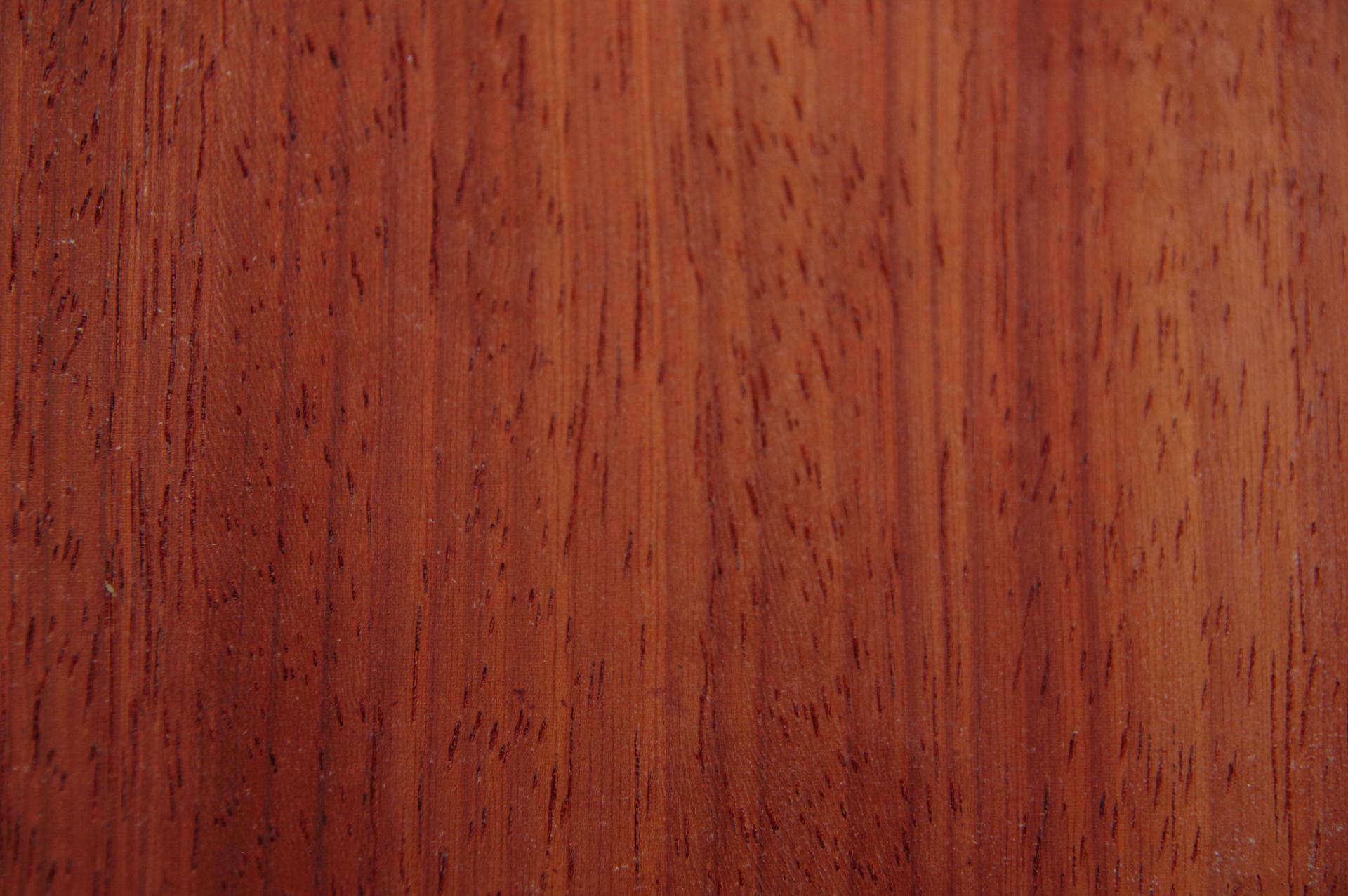 Padouk, afrikanisch -Furnier (0,6mm) - 0,25m² (22Stk. x 8cm x 14cm)