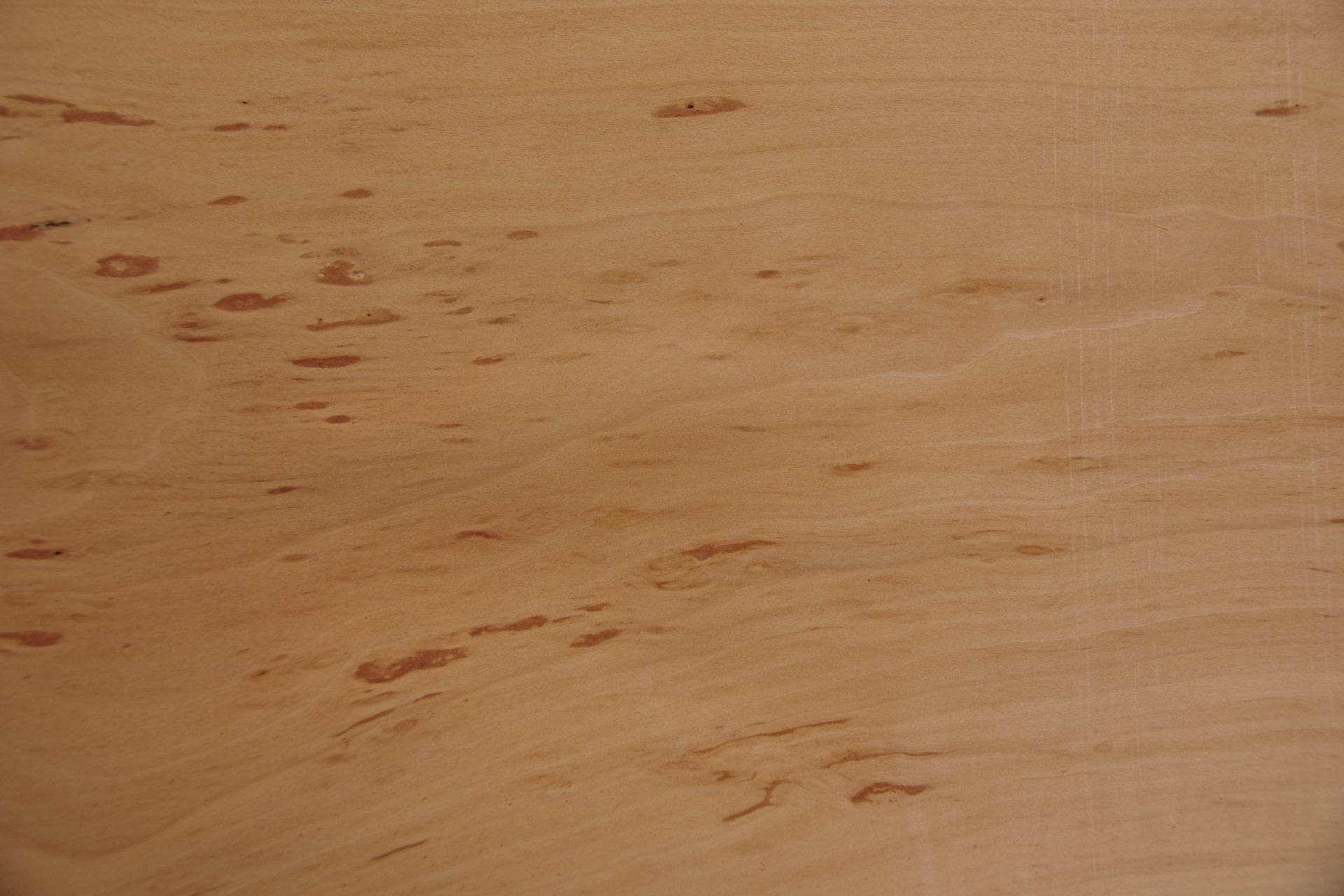 Swiss Pear, - veneer (0,6mm) - 2,2m² (22pcs. x 50cm x 20cm)