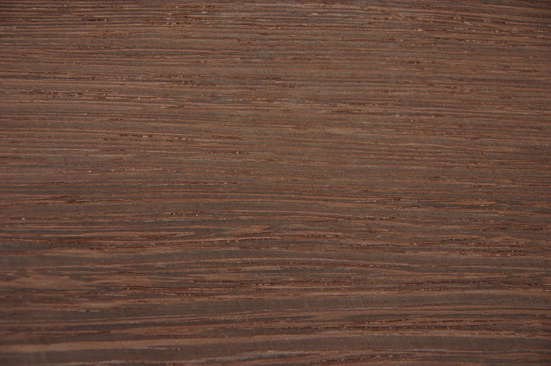 Wenge -Furnier (0,6mm) - 1,83m² (14Stk. x 131cm x 10cm)