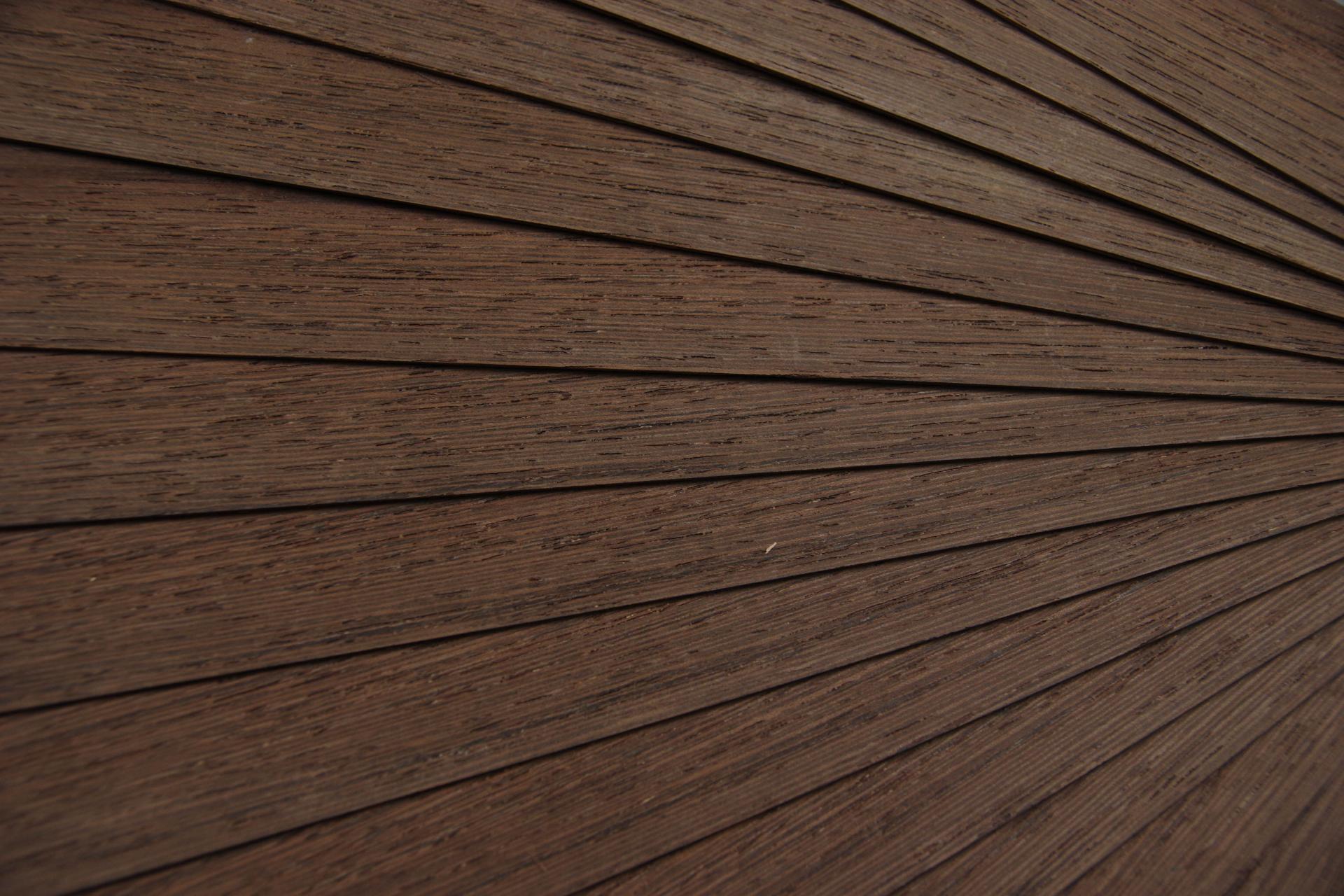 Wenge -Furnier (1,4mm) - 0,26m² (16Stk. x 36cm x 4,5cm)