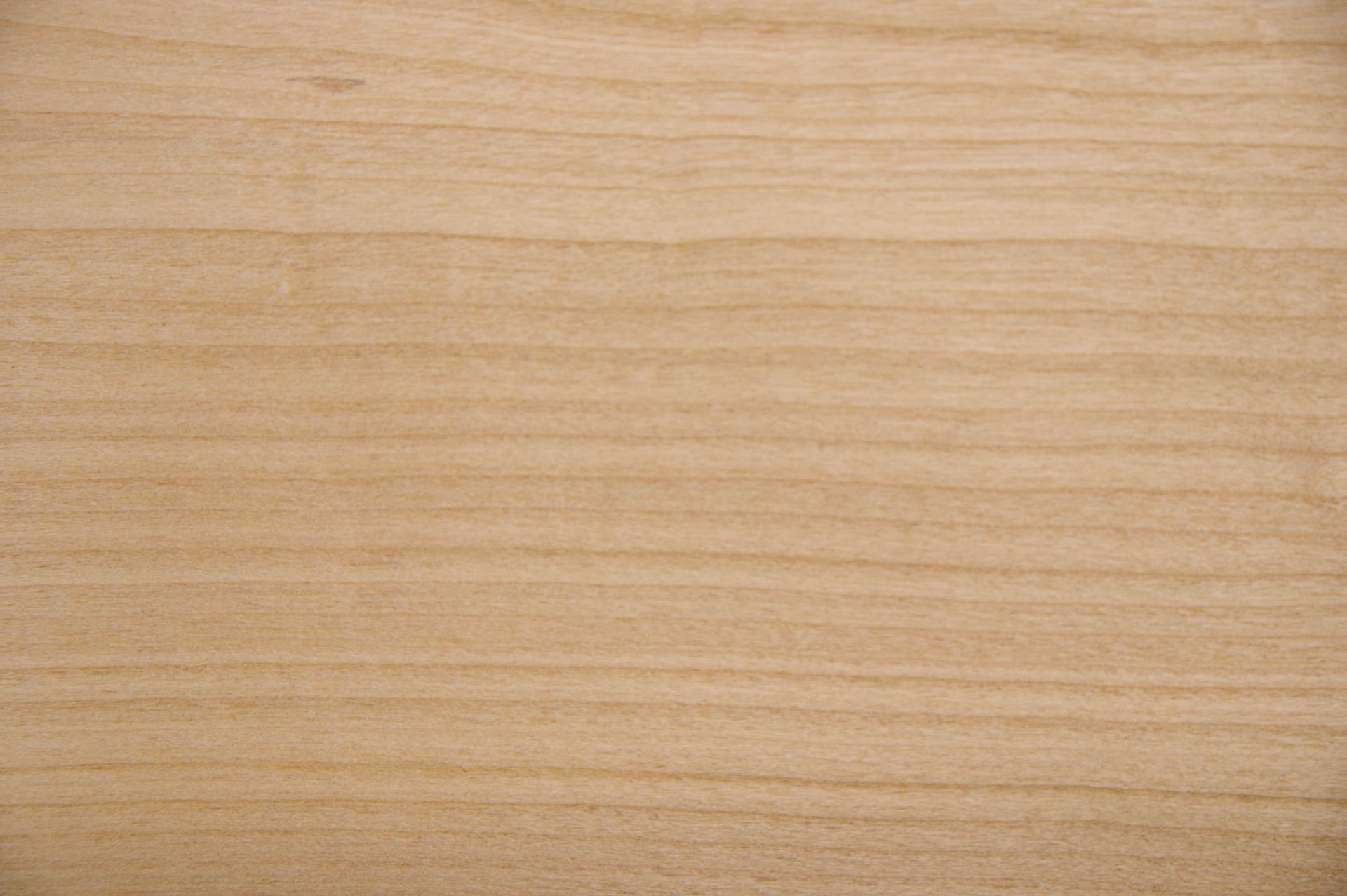 Kirschbaum, europäischer -Furnier (0,6mm) - 2,82m² (32Stk. x 98cm x 9cm)