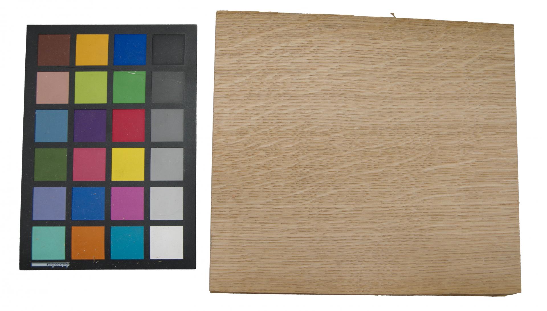 Eiche, europäische -Furnier (2,2mm) - 0,39m² (8Stk. x 23cm x 21cm)