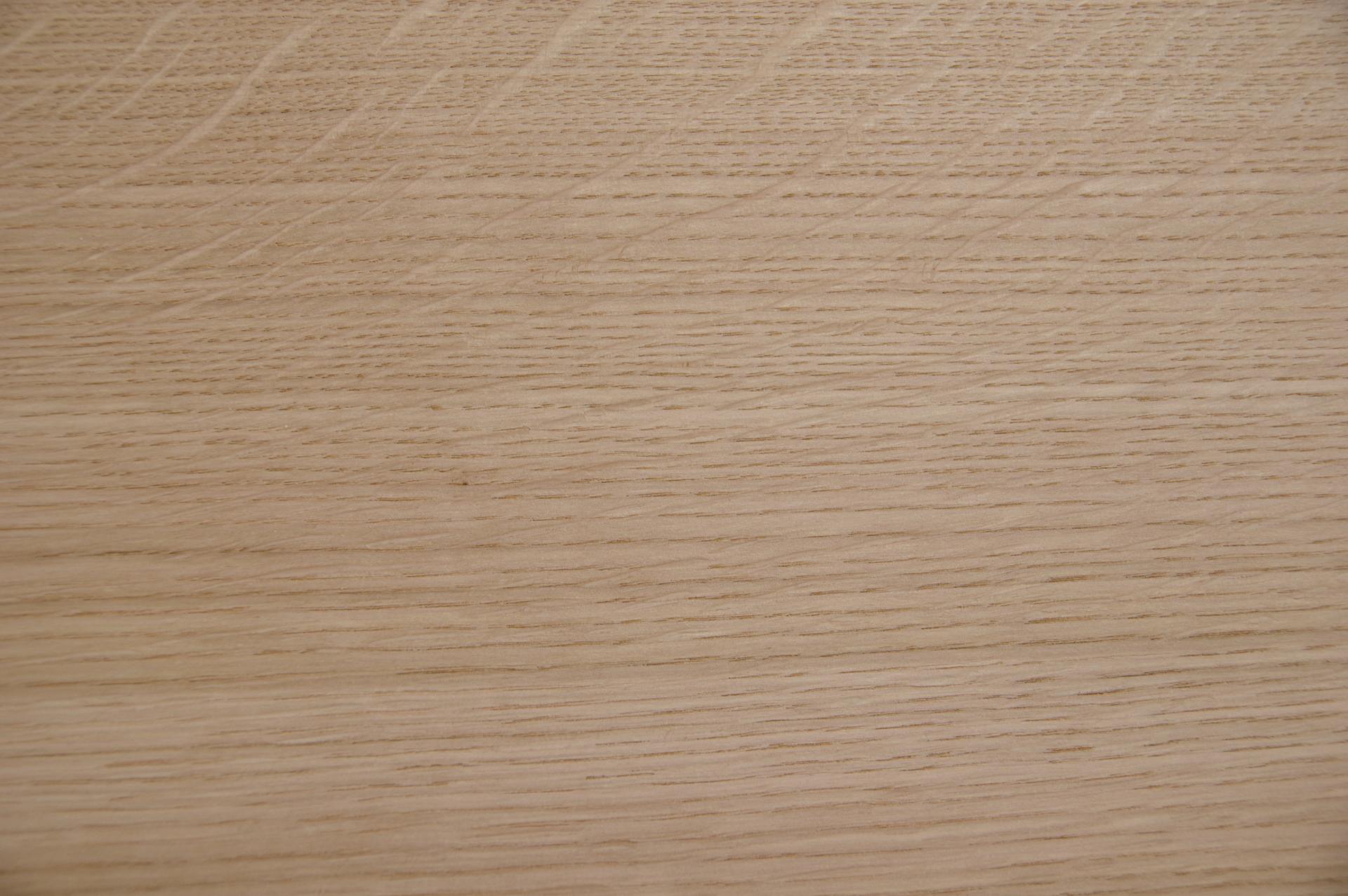 Eiche, europäische -Furnier (2,4mm) - 1,08m² (6Stk. x 88cm x 20,5cm)