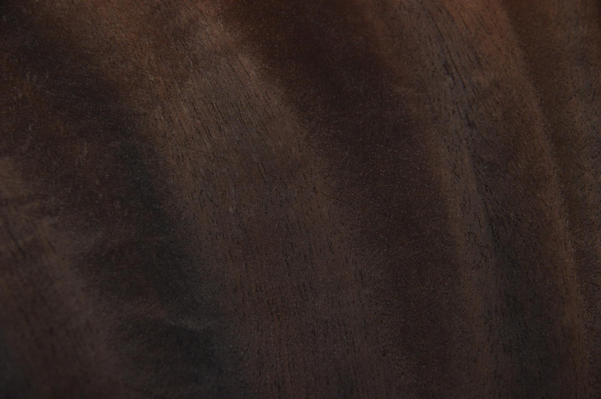 Eukalyptus (geräuchert) -Furnier (0,6mm) - 0,28m² (22Stk. x 9cm x 14cm)