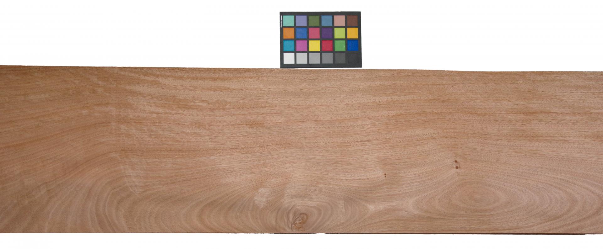 Gabon mahogany, okoumé, - veneer (0,6mm) - 23,35m² (24pcs. x 256cm x 38cm)