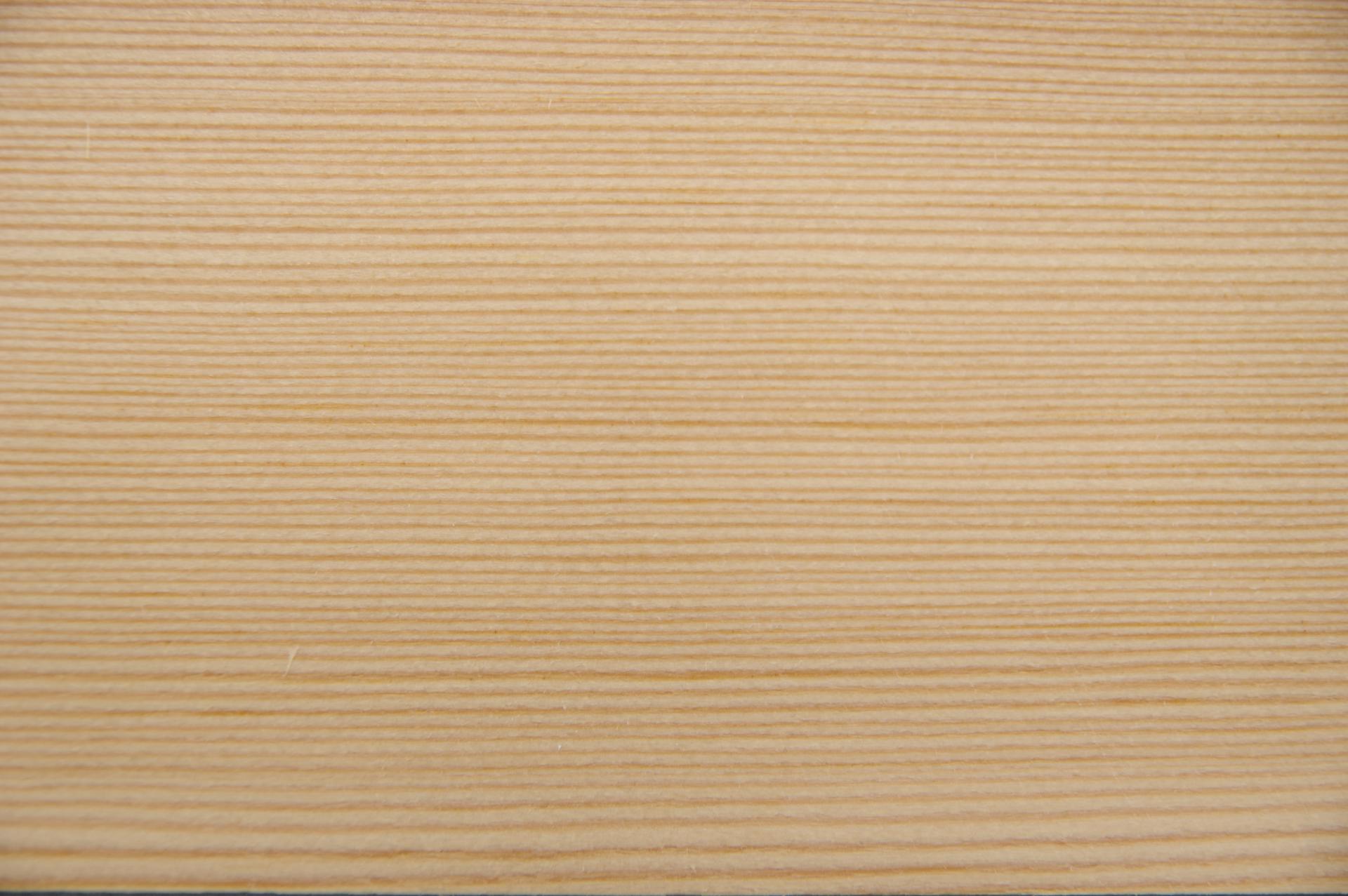 Lärche -Furnier (0,8mm) - 0,61m² (12Stk. x 64cm x 8cm)