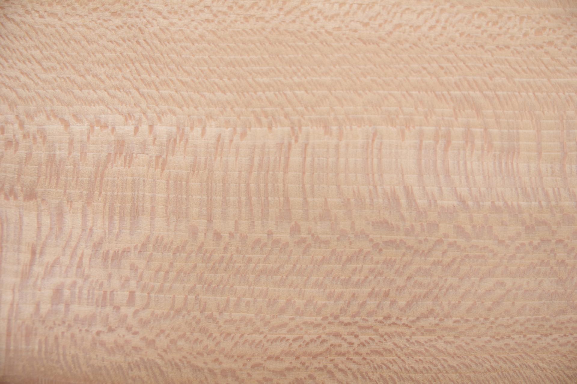 Platane -Furnier (0,6mm) - 4,61m² (16Stk. x 192cm x 15cm)