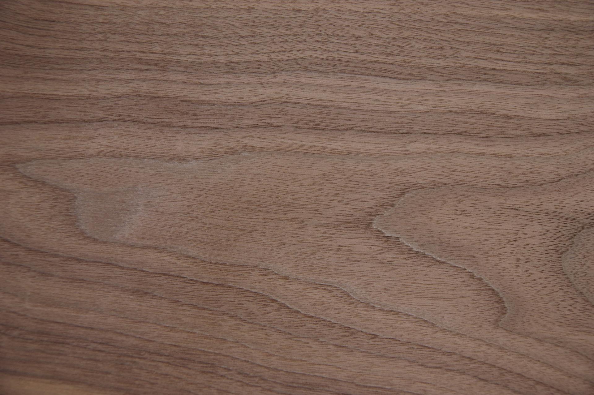 Nussbaum, amerikanischer -Furnier (2,4mm) - 0,76m² (8Stk. x 45cm x 21cm)