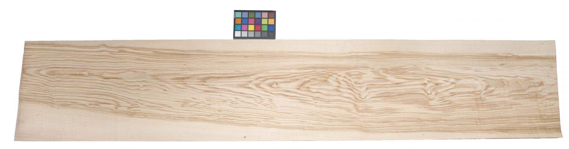 Olive Ash, - veneer (0,6mm) - 26,56m² (23pcs. x 251cm x 46cm)