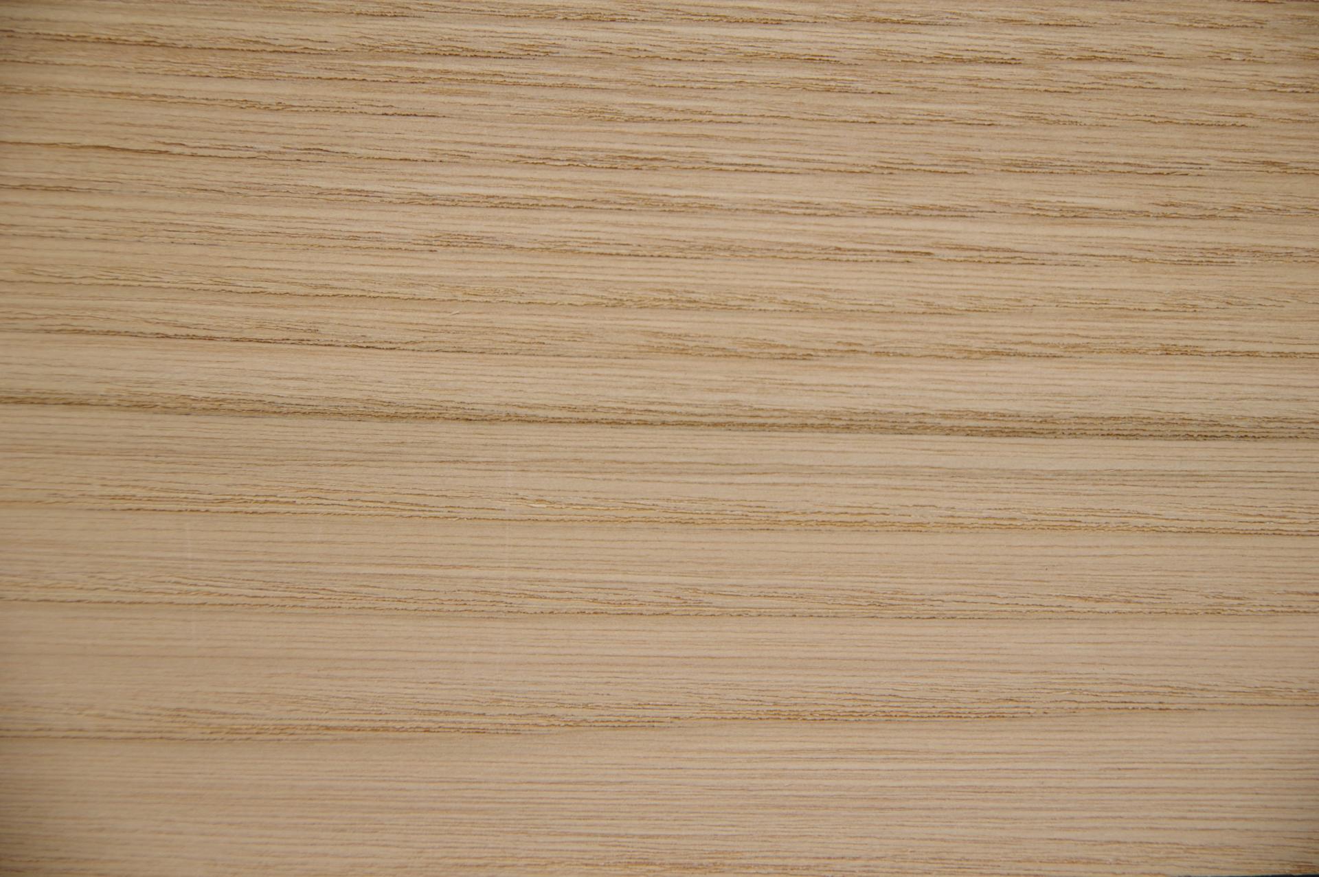 Chestnut, - veneer (0,6mm) - 0,99m² (20pcs. x 45cm x 11cm)