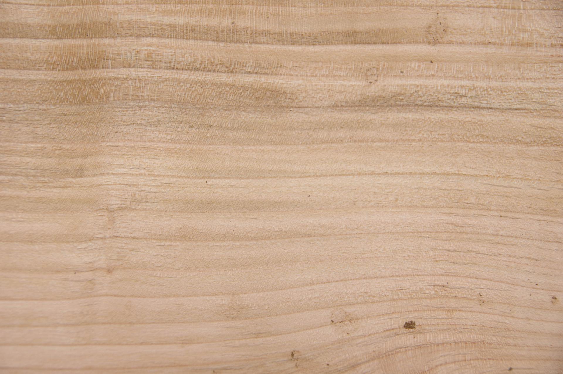 European Cherry, - veneer (2,4mm) - 0,63m² (9pcs. x 41cm x 17cm)