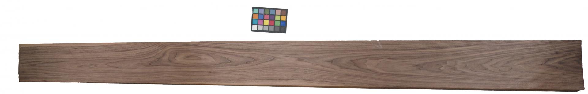 Nussbaum, amerikanischer -Furnier (0,6mm) - 20,86m² (31Stk. x 313cm x 21,5cm)