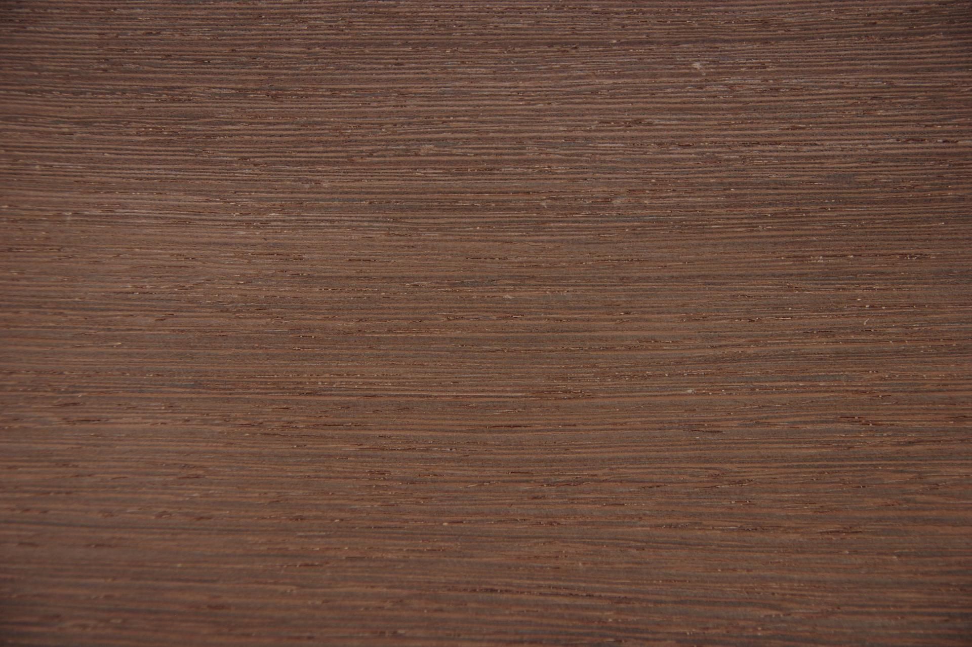 Wenge -Furnier (0,6mm) - 1,34m² (14Stk. x 64cm x 15cm)